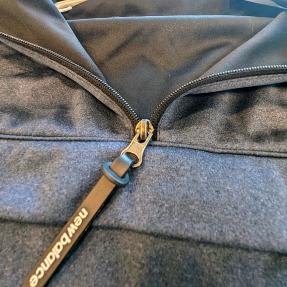 NEW BALANCE - STRETCH ANORAK (XL) - Picture 3 of 4